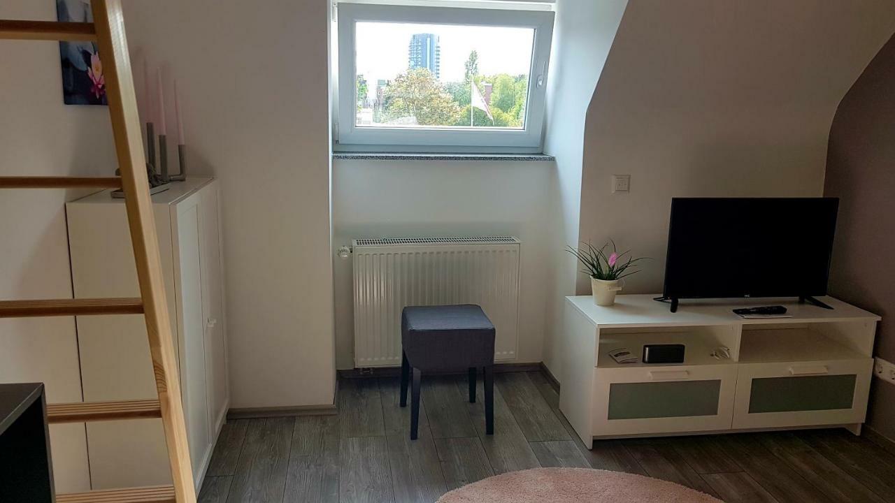 Zwei Schicke Apartments Mit Parkplatz Köln Eksteriør bilde